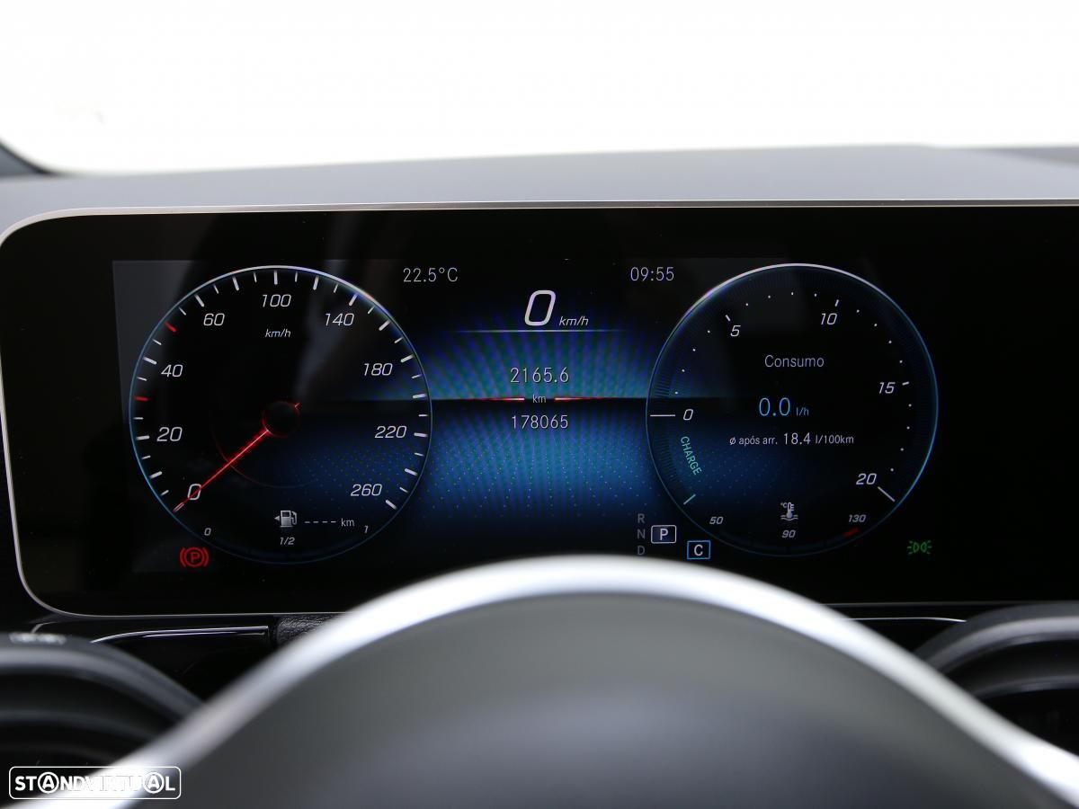 Mercedes-Benz GLA 200 d Progressive - 17