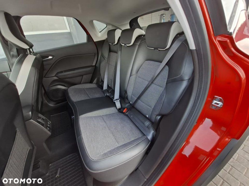 Renault Captur - 12