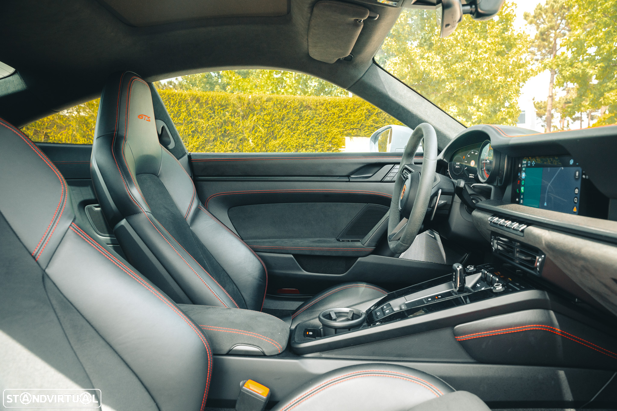 Porsche 911 (992) Carrera 4 GTS PDK - 12