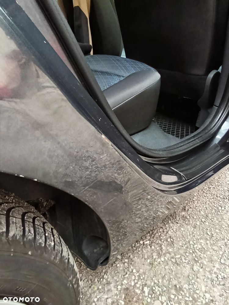Renault Clio 1.2 16V Authentique - 18