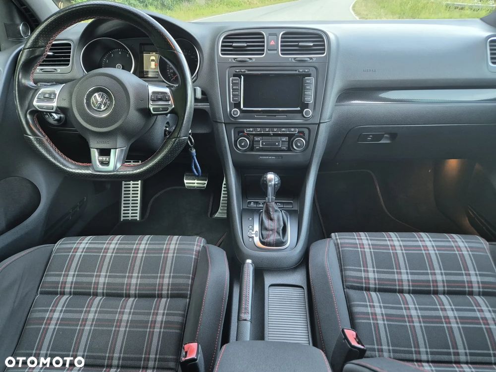 Volkswagen Golf 2.0 GTI DSG Edition 35 - 5