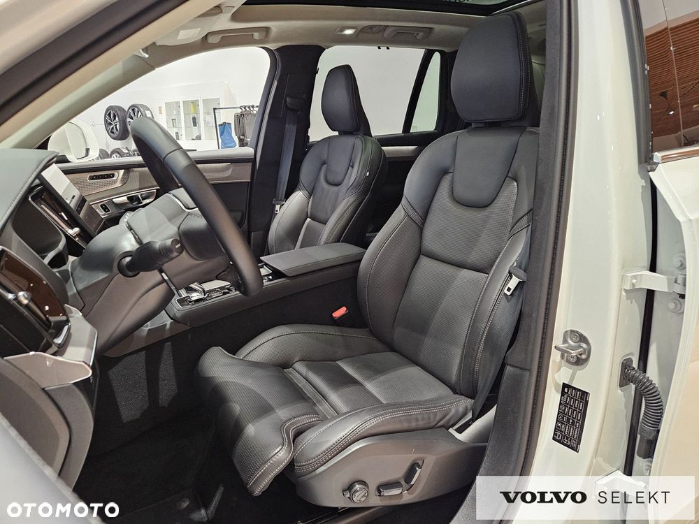 Volvo XC 90 - 13