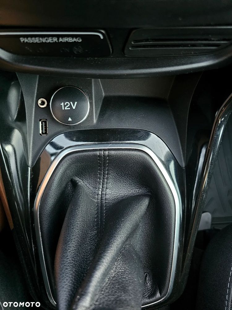 Ford B-MAX 1.4 SYNC Edition - 24