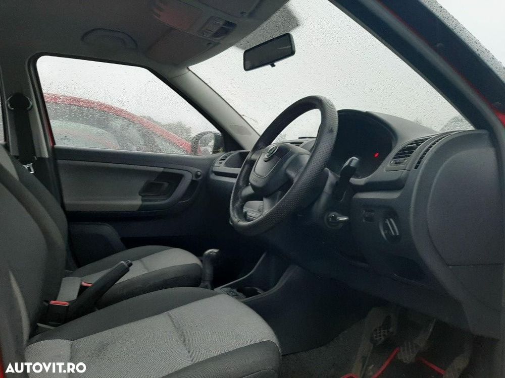 Cadru motor Skoda Fabia 2 2009 HATCHBACK 1.2 i - 8