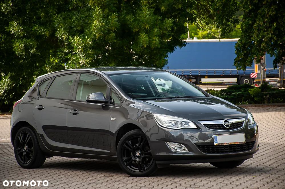 Opel Astra 1.4 Turbo Innovation - 13