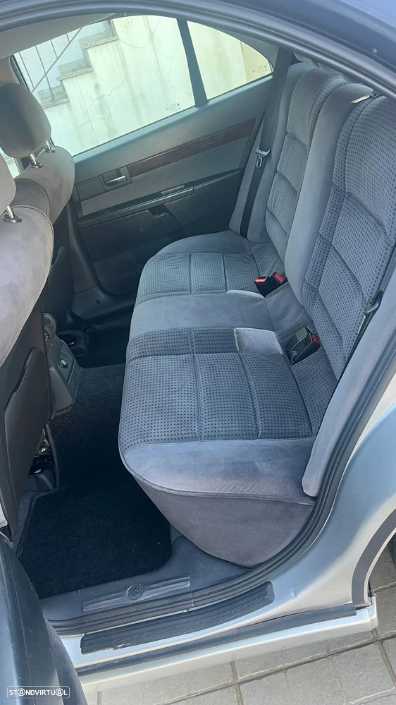 Opel Omega 2.2 Elegance - 6