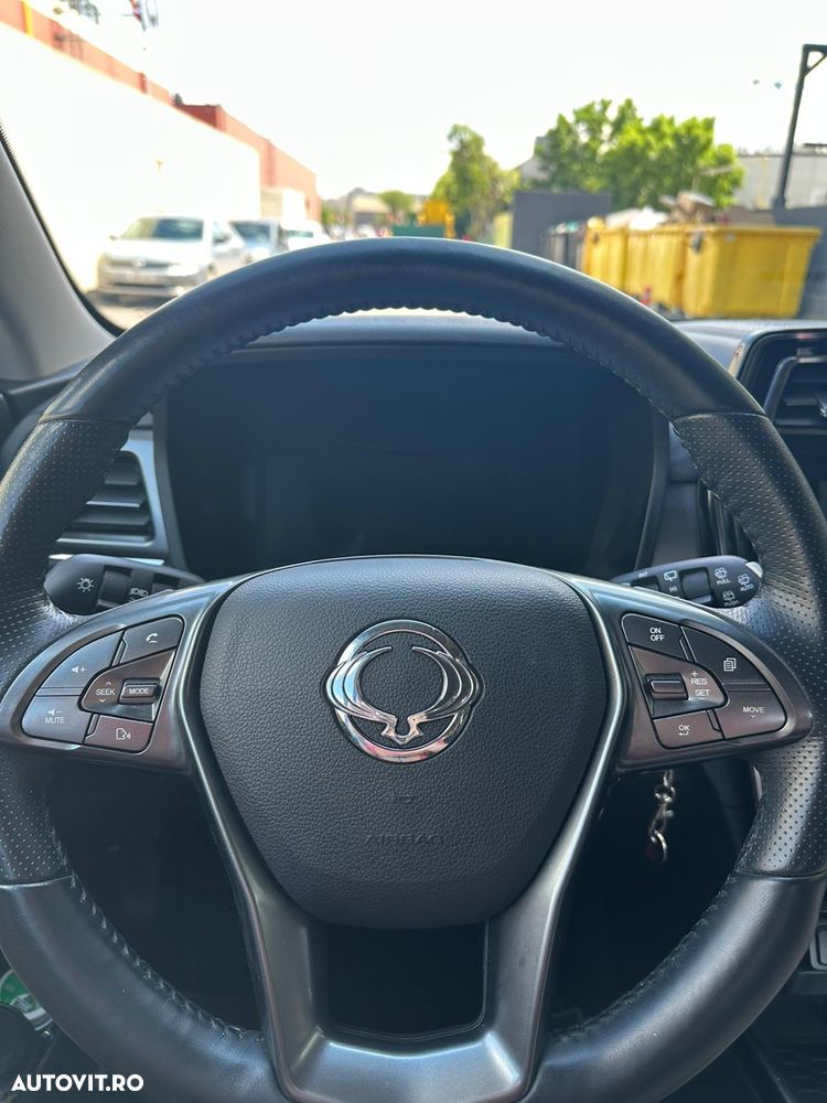 SsangYong Tivoli - 13