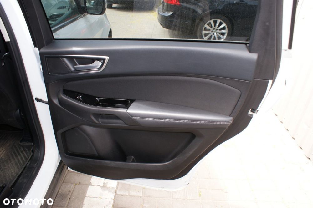 Ford Galaxy 2.0 EcoBlue Titanium - 14