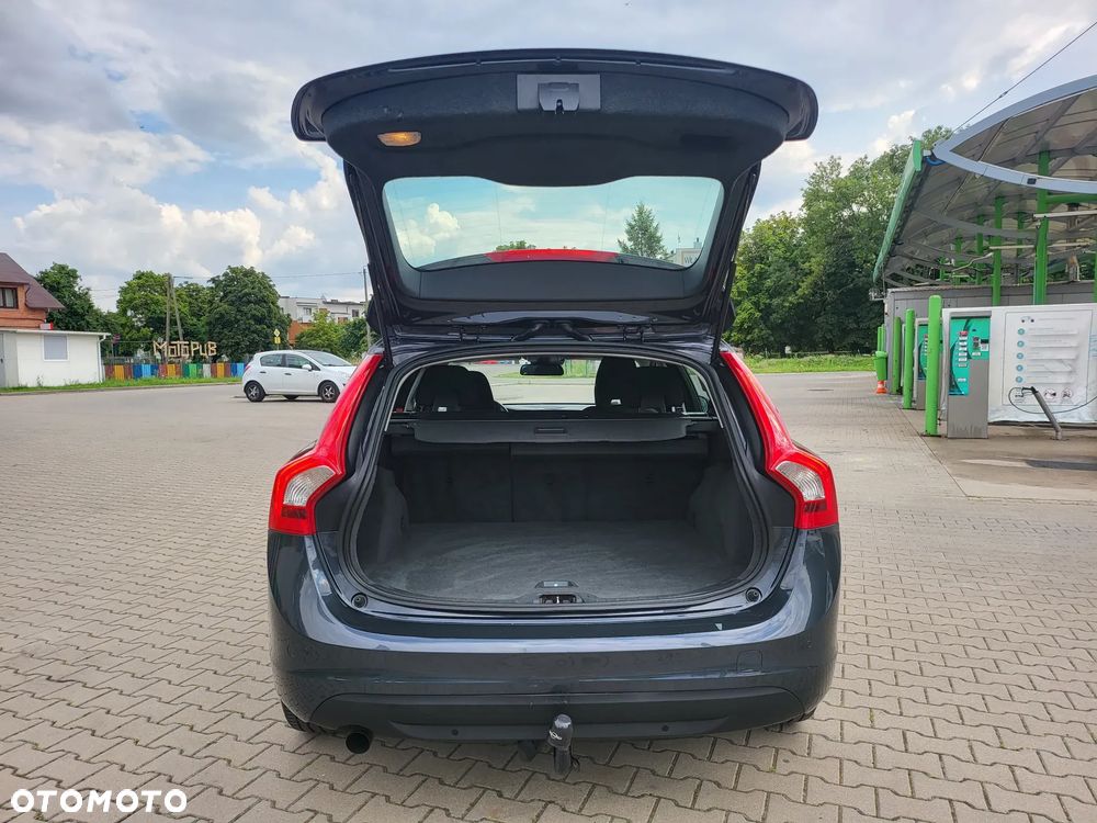 Volvo V60 - 18