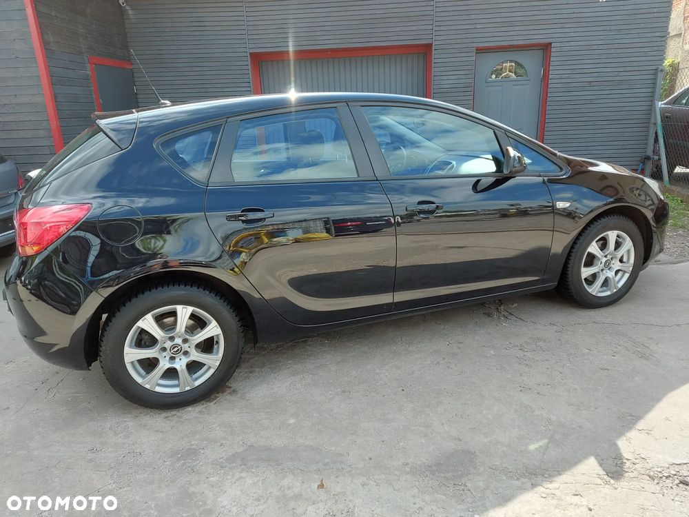 Opel Astra 1.6 Edition Sport - 39