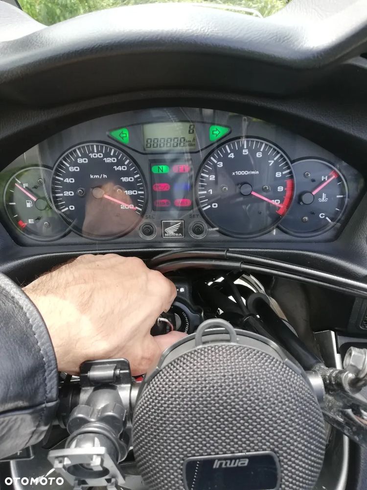 Honda NTV - 11