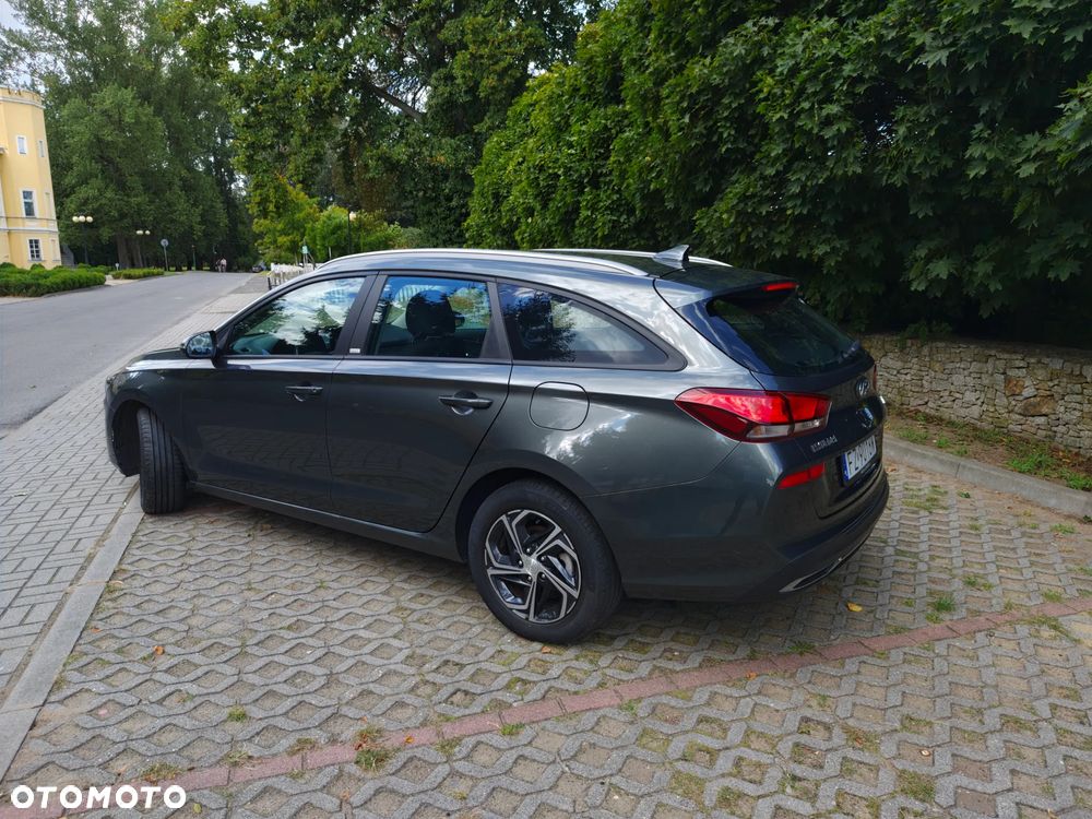 Hyundai i30 1.6 D Comfort DCT - 7