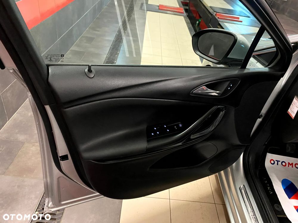 Opel Astra 1.4 Turbo Start/Stop Innovation - 15