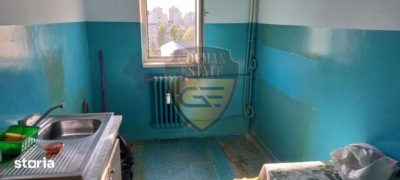 Apartament 2 camere, ideal pentru renovare si amenajare dupa propriul — fotografia 3