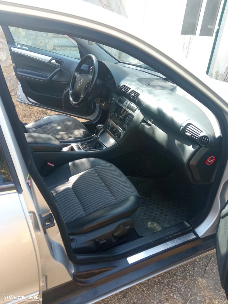 Mercedes-Benz C 220 CDI Avantgarde DPF - 10