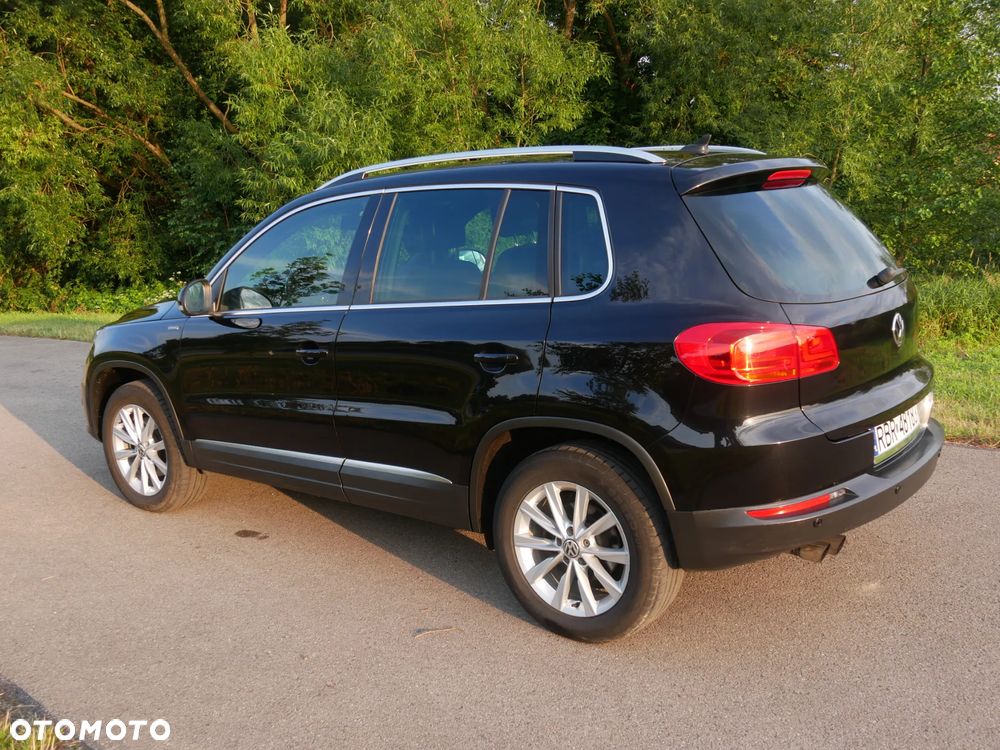 Volkswagen Tiguan 2.0 TDI DPF 4Motion BlueMotion Technology DSG Lounge Track & Style - 12