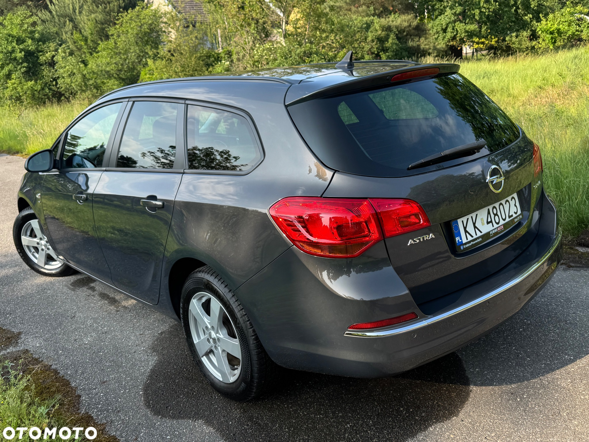 Opel Astra IV 1.4 T Energy EU6 - 16
