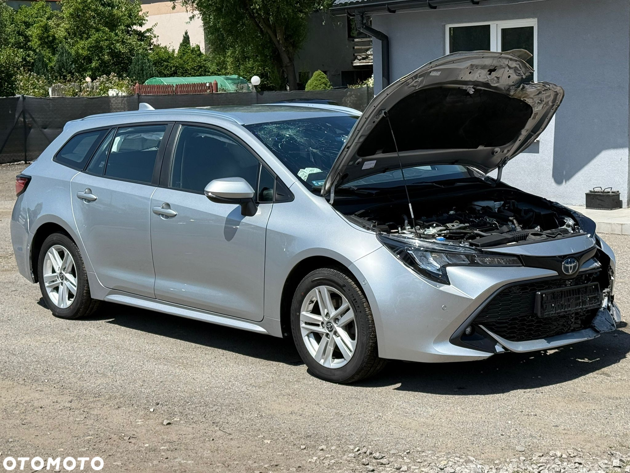 Toyota Corolla 2.0 Hybrid Comfort - 4