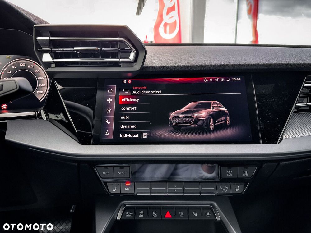 Audi A3 Sportback - 33