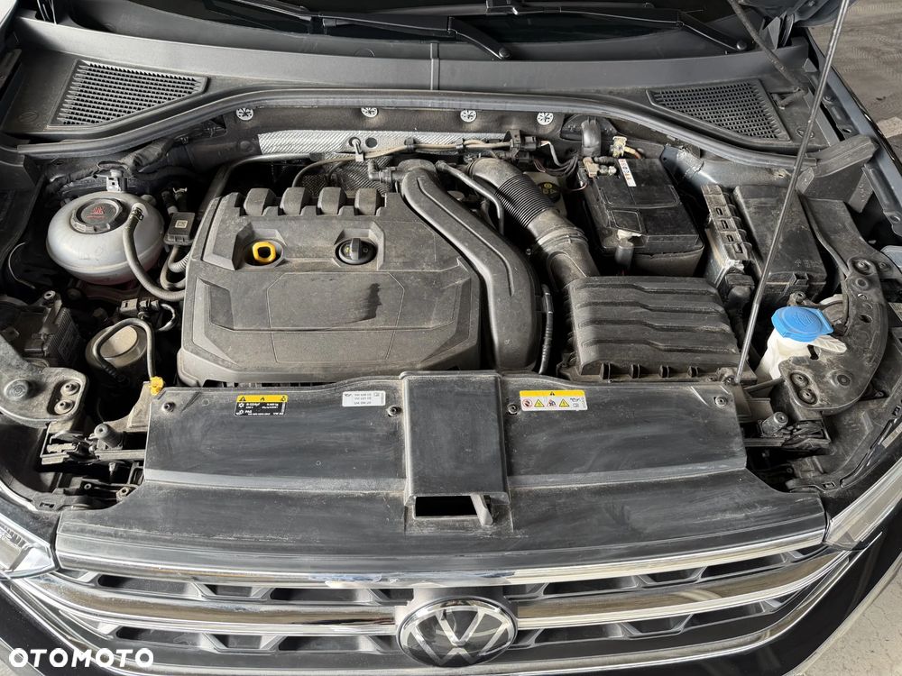 Volkswagen T-Roc - 12