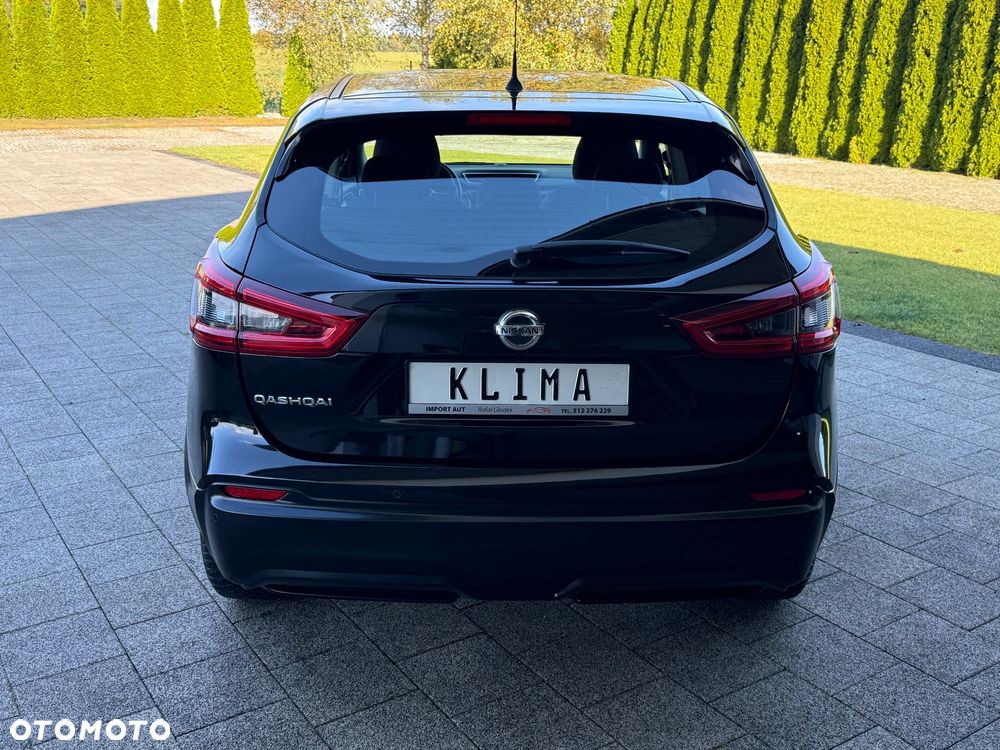 Nissan Qashqai 1.2 DIG-T N-Vision - 21