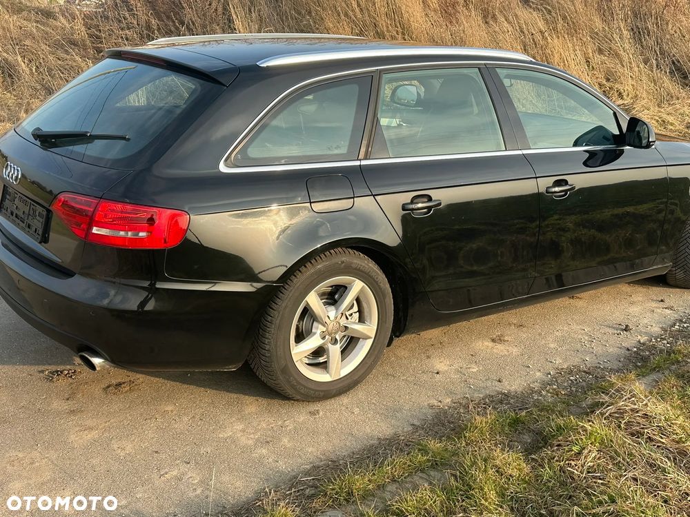 Audi A4 Avant 2.0 T FSI - 8