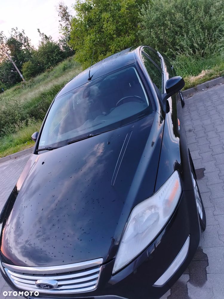 Ford Mondeo 2.0 Ghia - 10