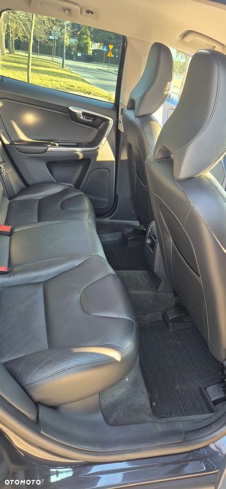 Volvo XC 60 D4 Drive-E Kinetic - 17