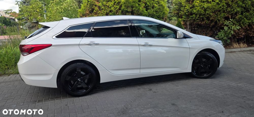 Hyundai i40 Kombi 1.7 CRDi DCT Premium - 18