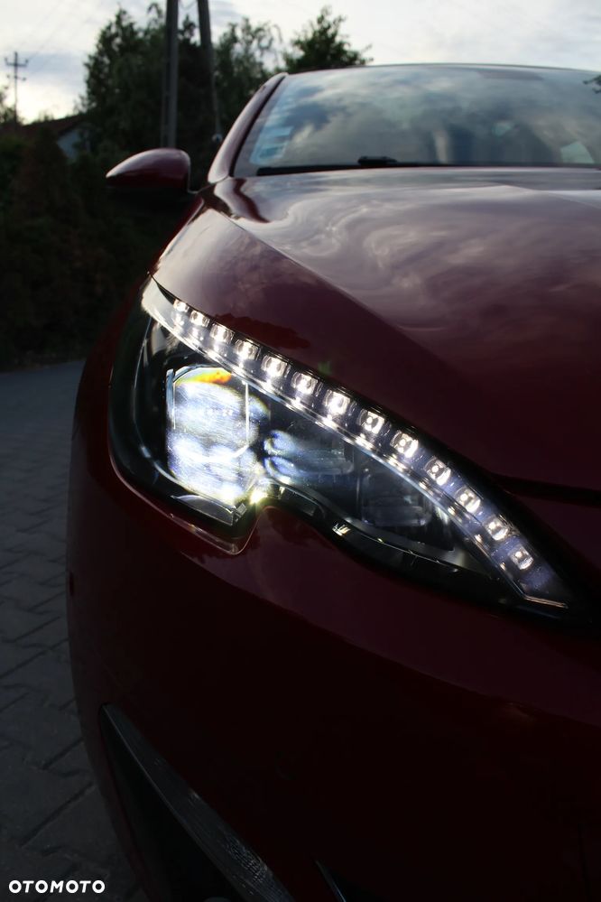 Peugeot 308 1.2 PureTech Allure S&S - 39