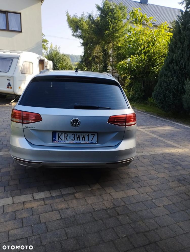 Volkswagen Passat Variant - 4