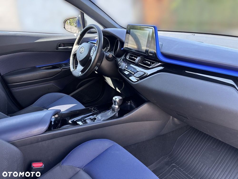 Toyota C-HR 1.8 Hybrid Dynamic - 21