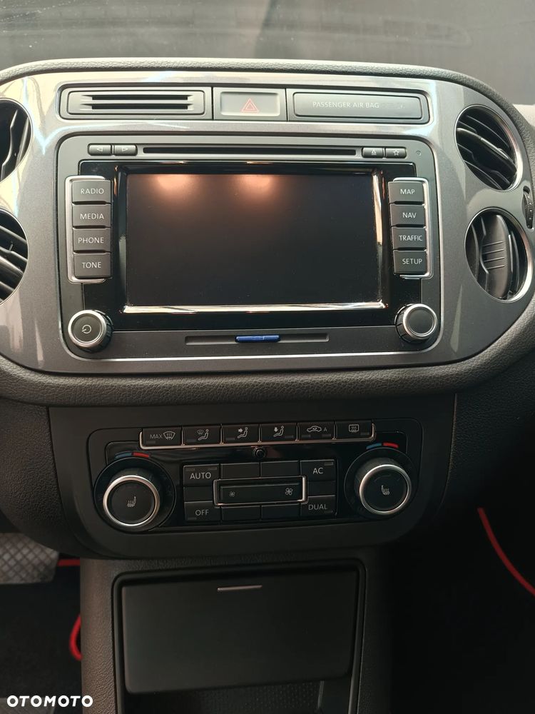 Volkswagen Tiguan 2.0 TSI 4Motion DSG Lounge Sport & Style - 20