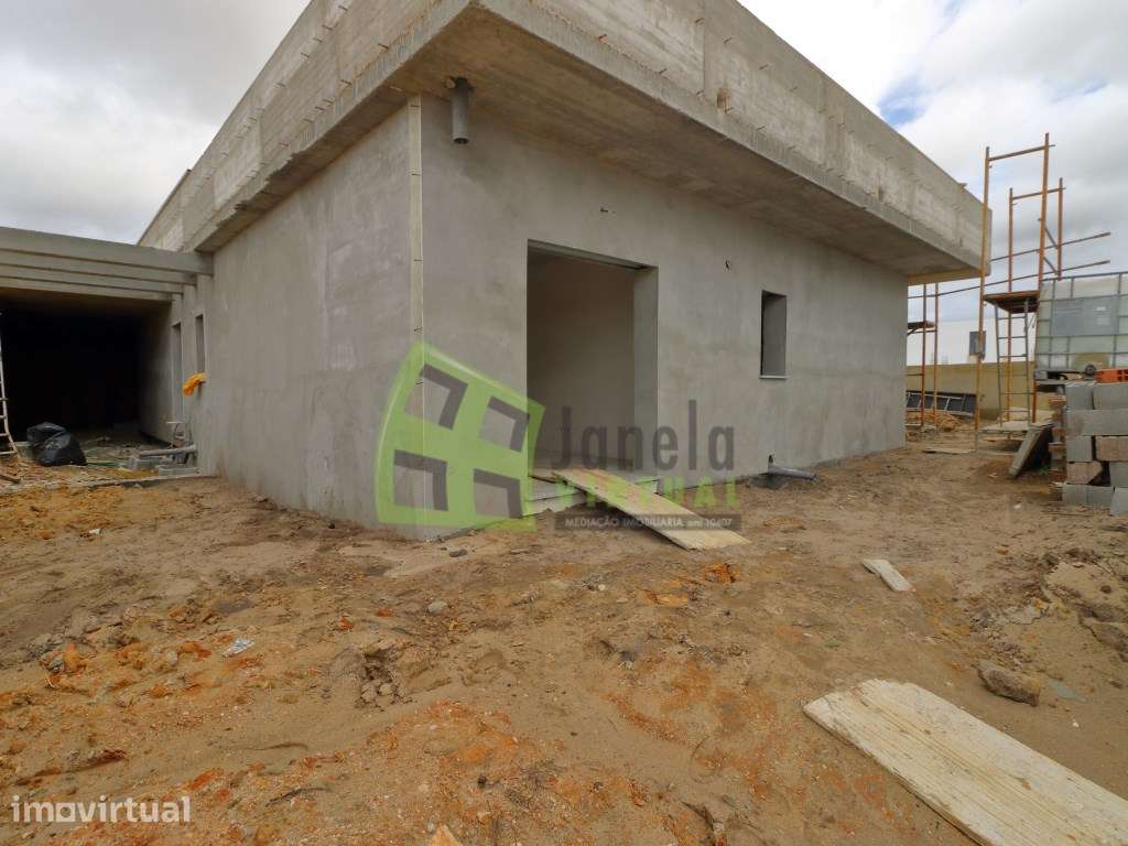 Moradia Isolada Térrea T4 - Quinta do Anjo - Grande imagem: 3/16