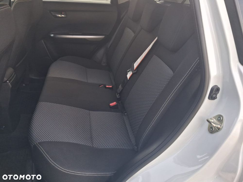 Suzuki Vitara - 17