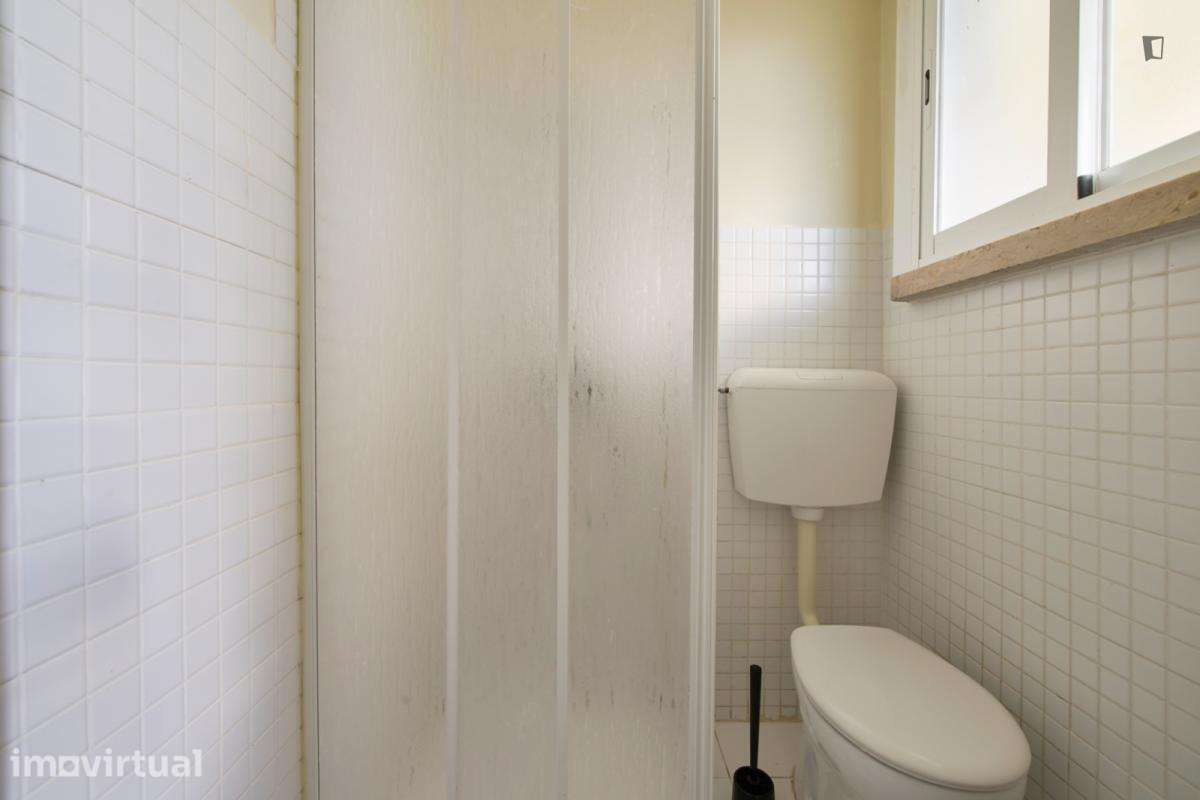 Quarto - localizado em Arroios Lisbon - Grande imagem: 4/40