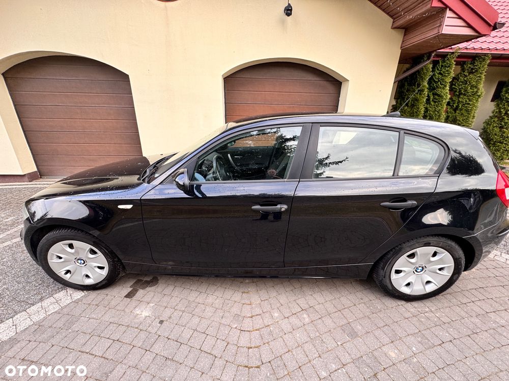 BMW Seria 1 118d DPF - 2