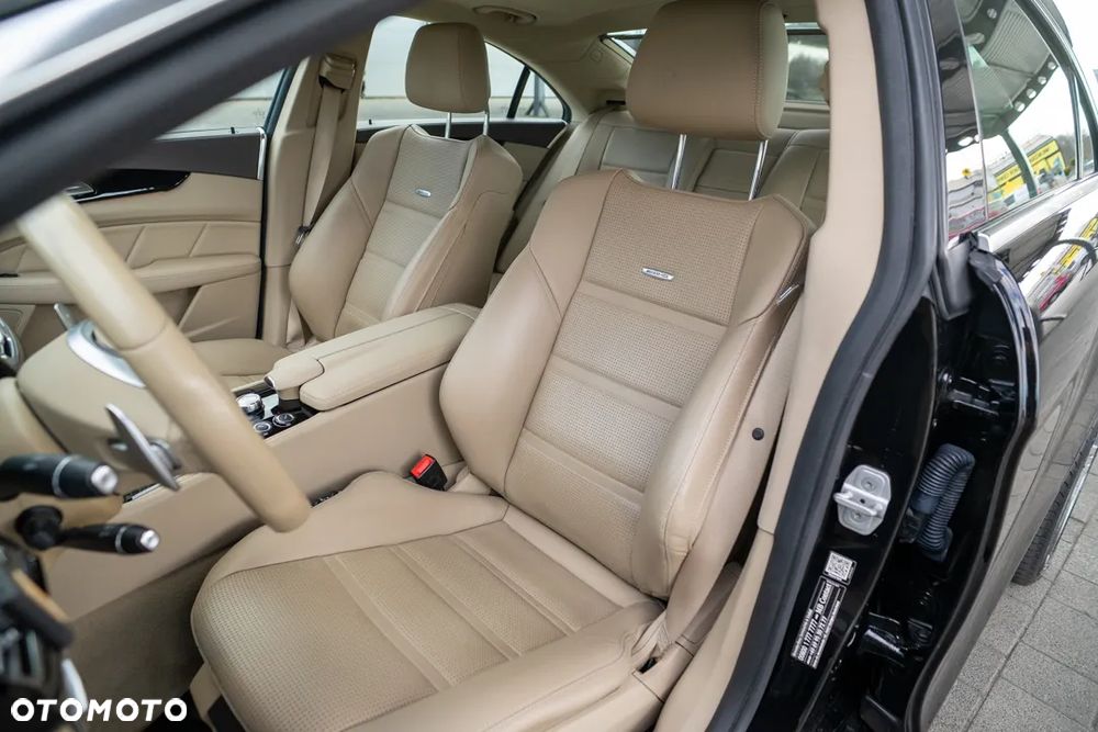 Mercedes-Benz CLS 63 AMG AMG SPEEDSHIFT MCT - 33
