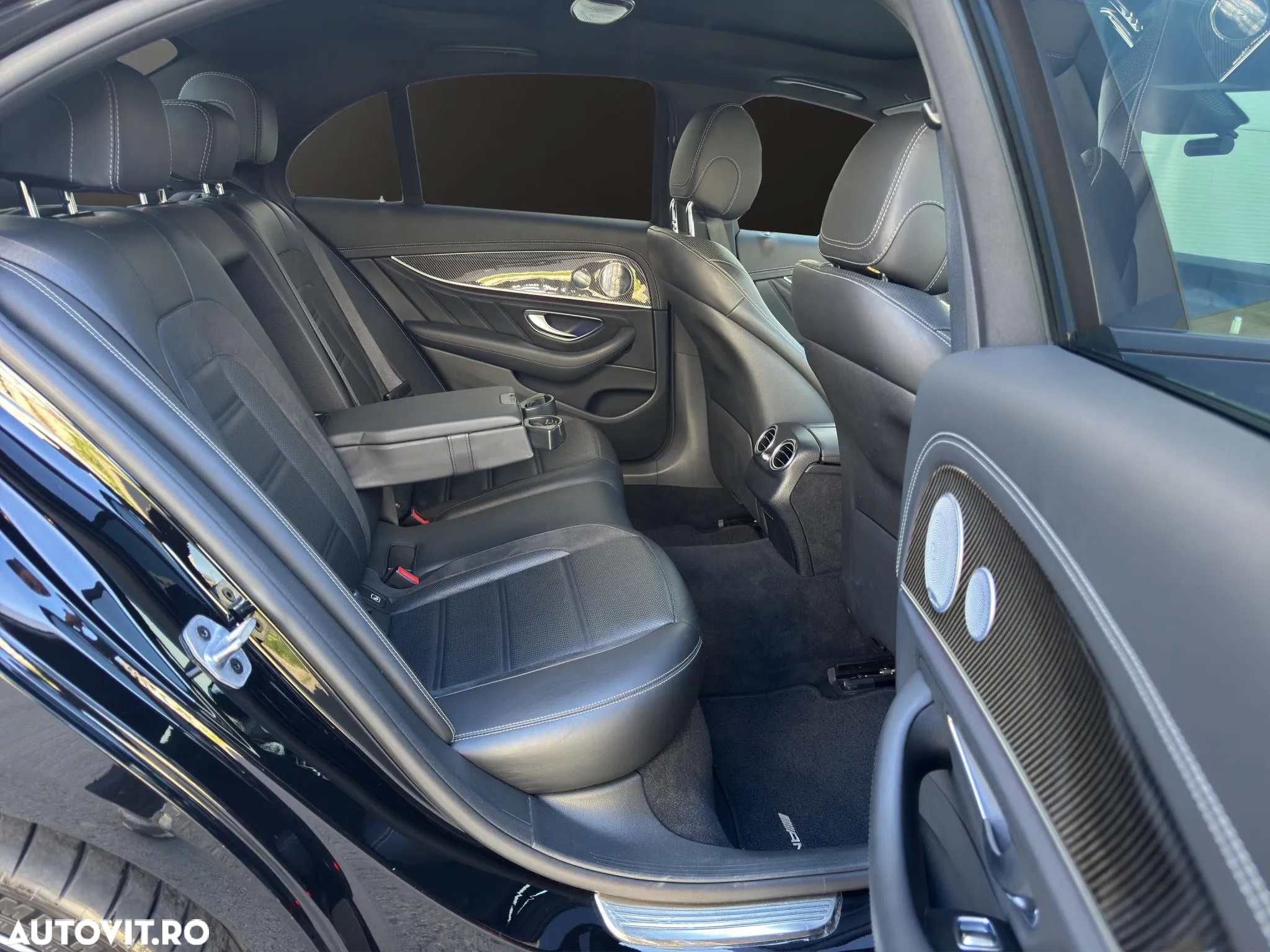 Mercedes-Benz E 63 AMG 4MATIC Aut. - 11