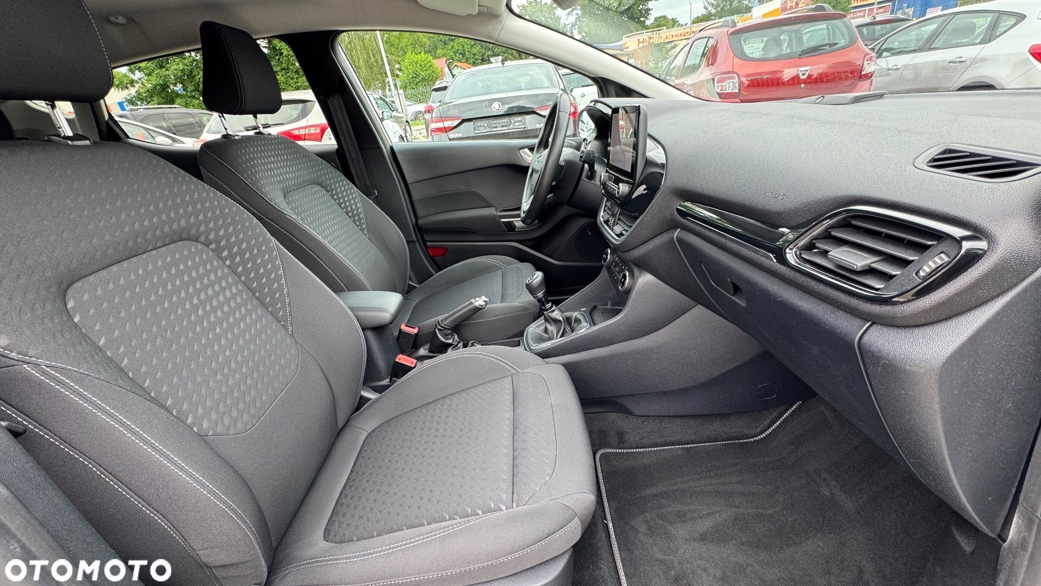 Ford Fiesta 1.0 EcoBoost Hybrid S&S ST-LINE - 12