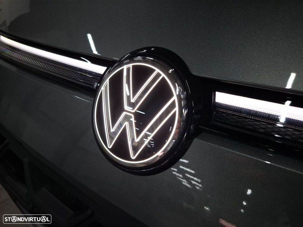 VW T-Roc 1.5 eTSI Style DSG - 25