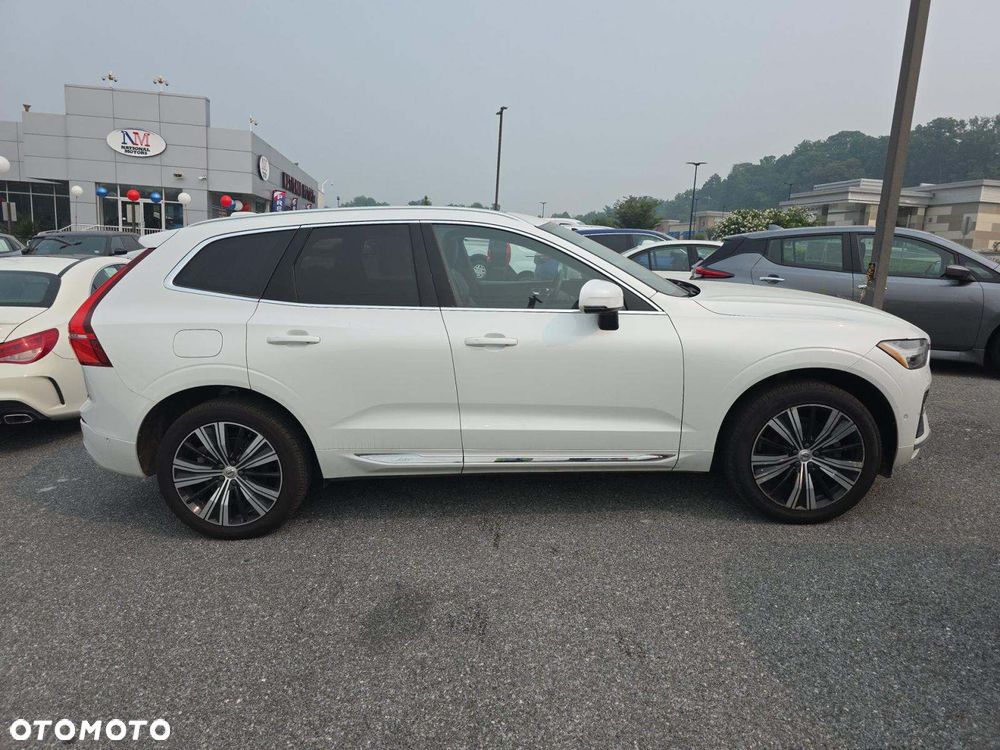 Volvo XC 60 B5 B AWD Plus Bright - 4