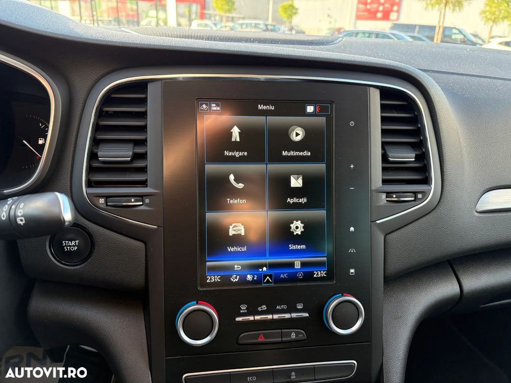 Renault Megane TCe 140 GPF EDC Techno - 17