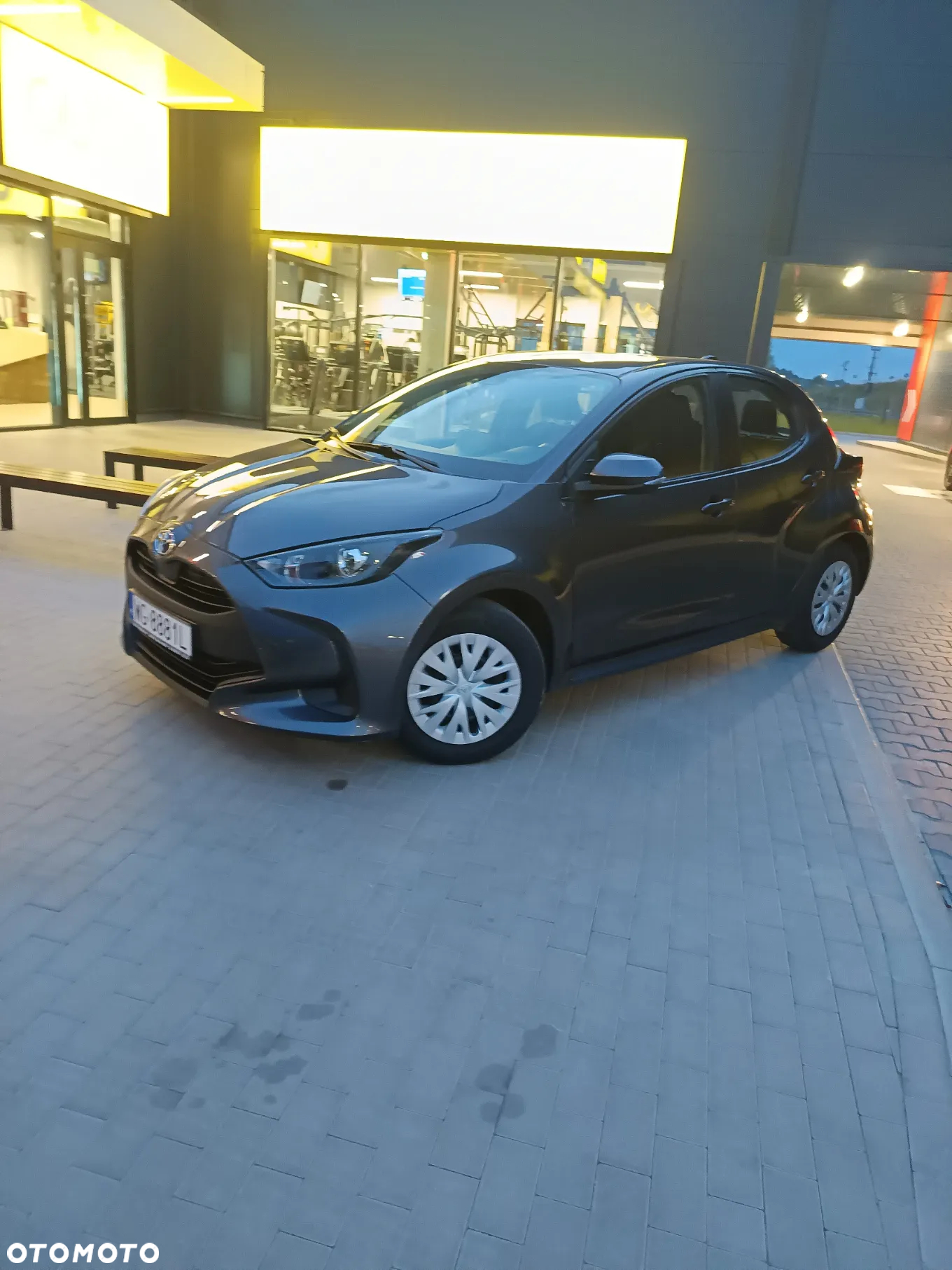 Toyota Yaris 1.0 Comfort - 3