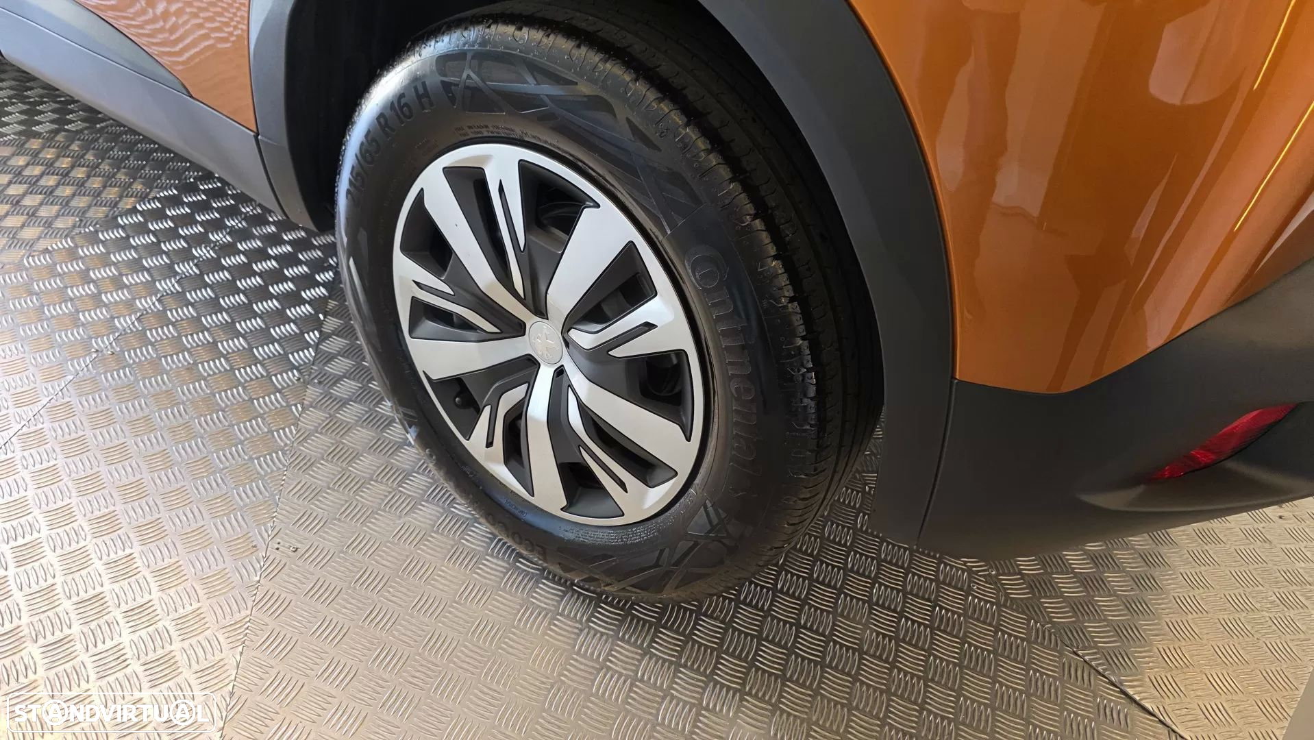 Peugeot 2008 1.5 BlueHDi Active - 27