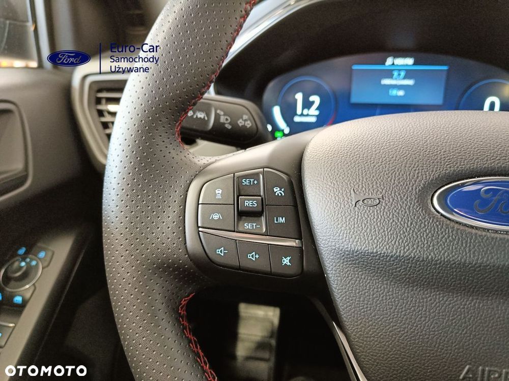 Ford Focus 1.0 EcoBoost mHEV ST-Line X - 20