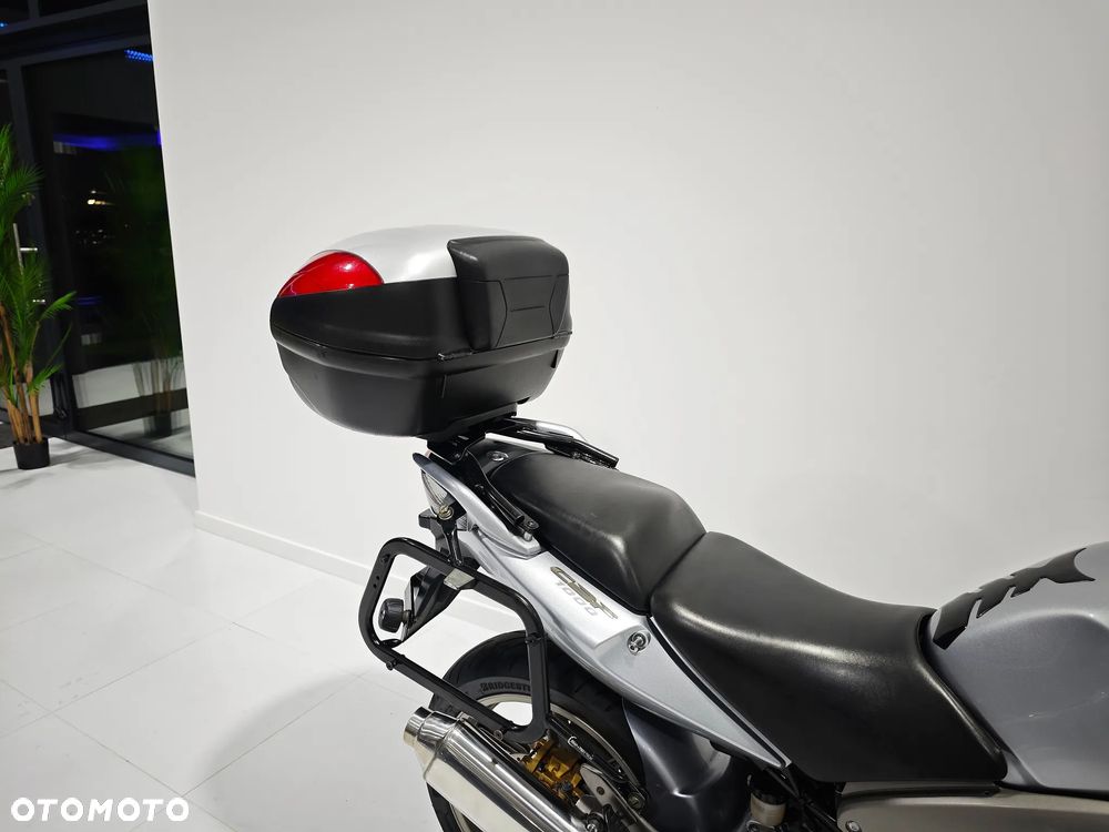 Honda CBF - 8