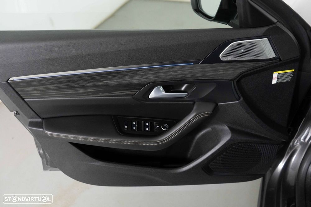 Peugeot 508 SW 1.6 Hybrid GT Pack e-EAT8 - 24