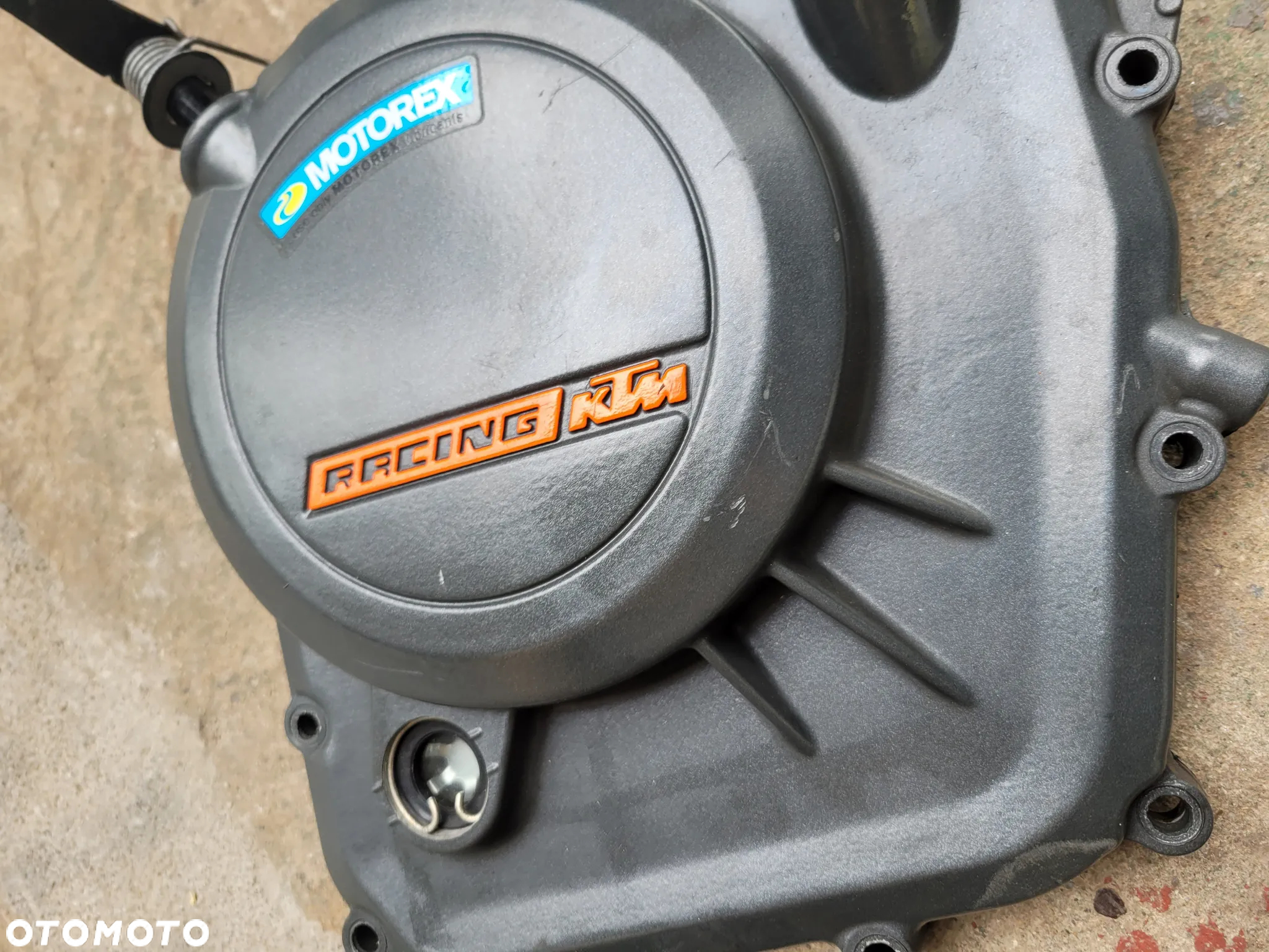 Dekiel, pokrywa silnika KTM 390 Duke RC - 7