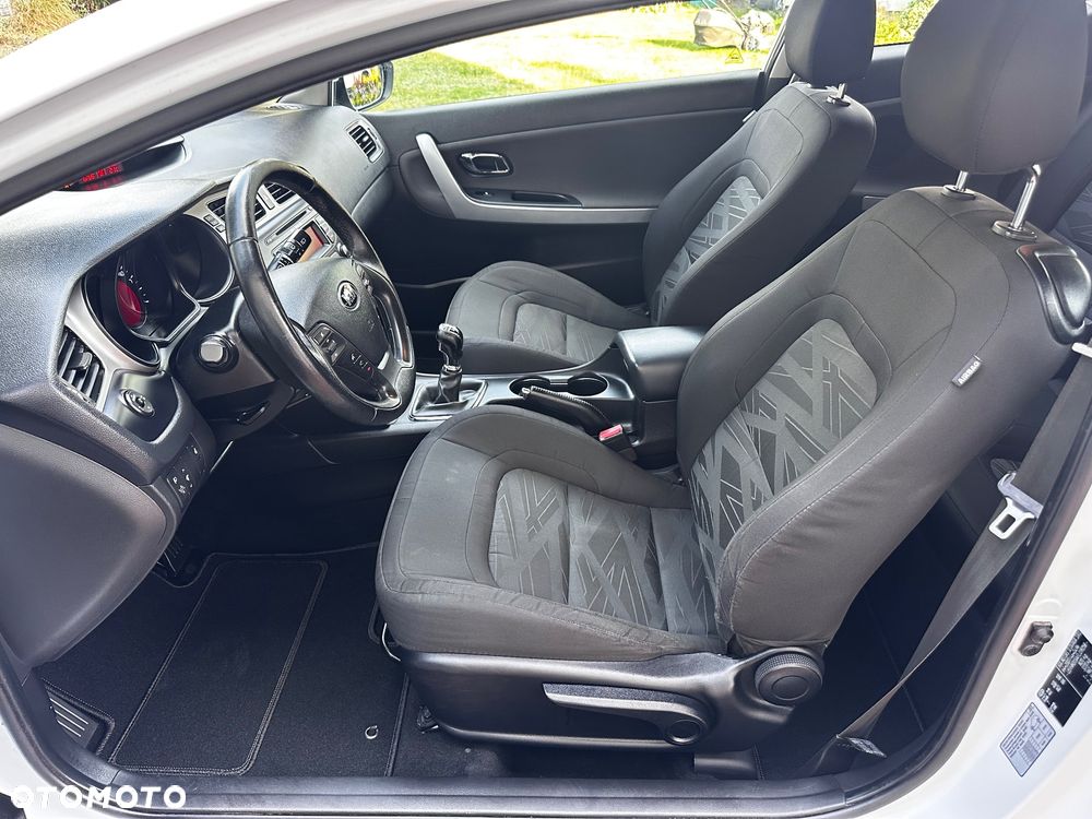 Kia ProCeed 1.6 GDI Vision - 33